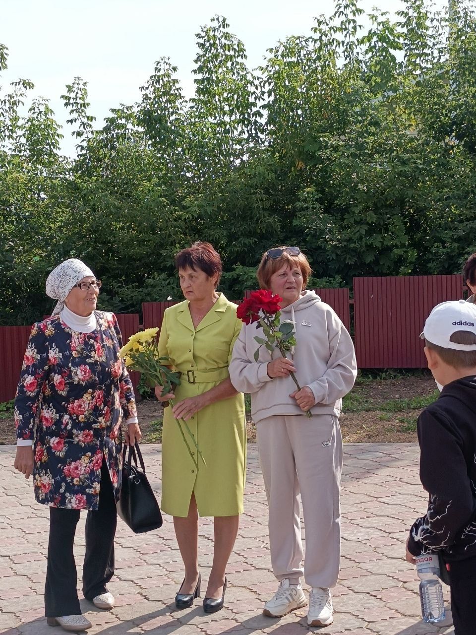 Теләкәйлеләр күренекле якташларының исемен мәңгеләштерде