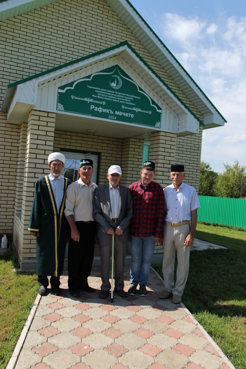 Августның беренче ял көннәрендә Яңа Җияш һәм Иске Солтанголда Авыл көнен билгеләп үттеләр