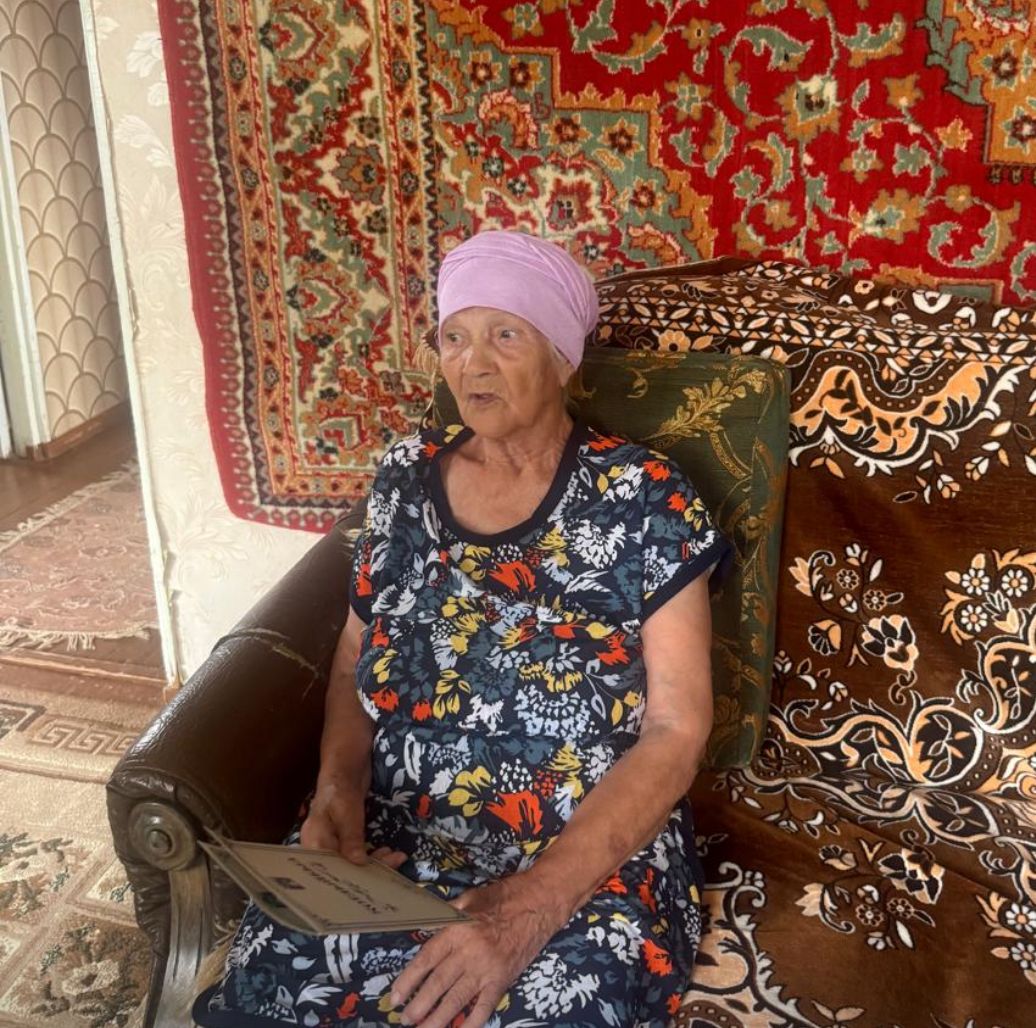 Халык сәламәтлеге сагында хезмәт куйган райондашыбыз 90 яшьлек юбилеен каршылады