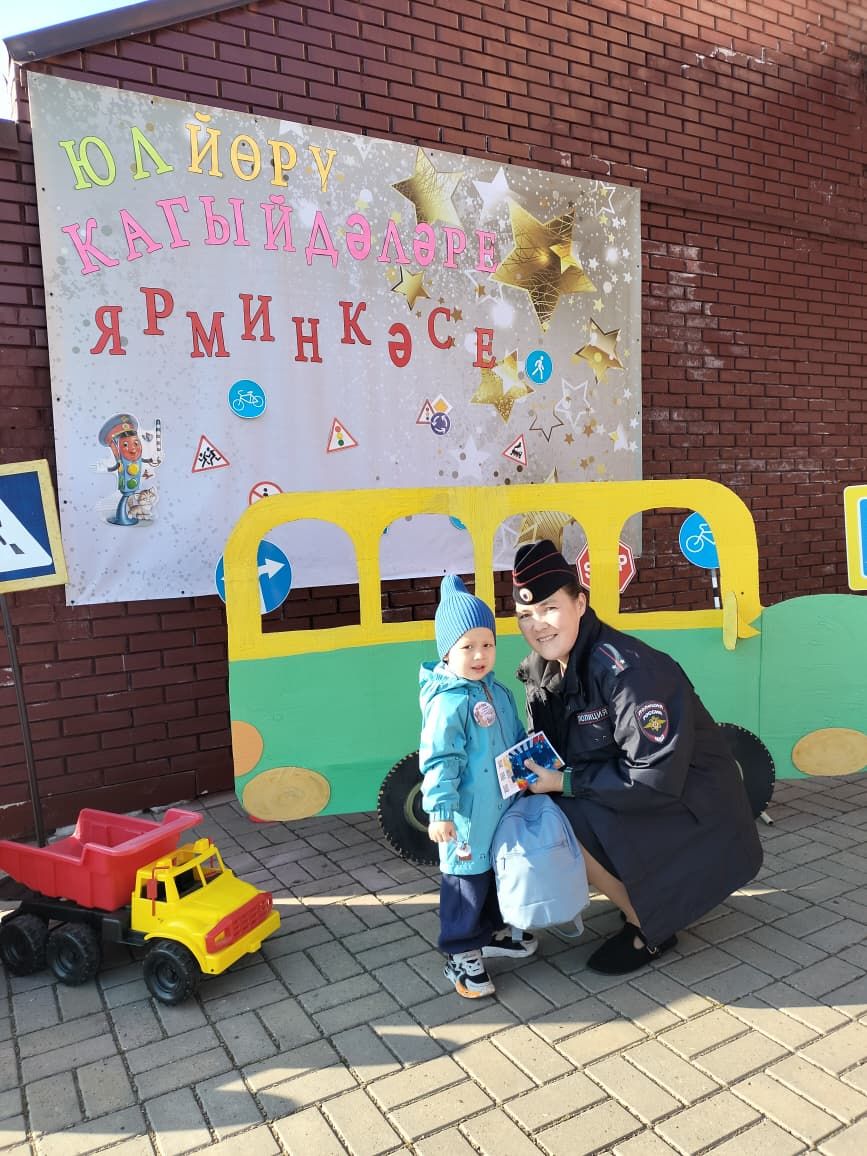 «Умырзая» балалар бакчасында «Юл йөрү кагыйдәләре ярминкәсе» узды