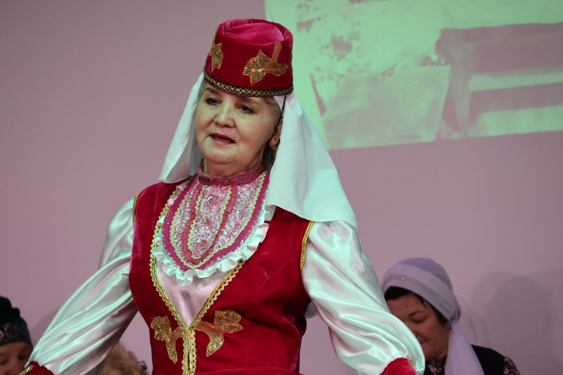 «Эхо веков в истории семьи — Тарихта без эзлебез» шәҗәрә бәйрәменнән безнең фотолар