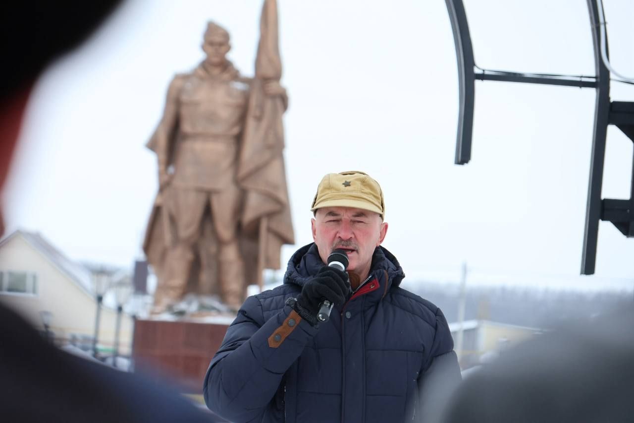 Җиңү паркында Совет гаскәрләрен Әфганстаннан чыгарылуга 37 ел тулуга багышланган тантаналы митинг узды