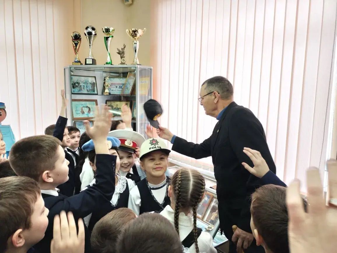 Укучылар Актаныш районындагы полиция хезмәте тарихы белән таныштылар