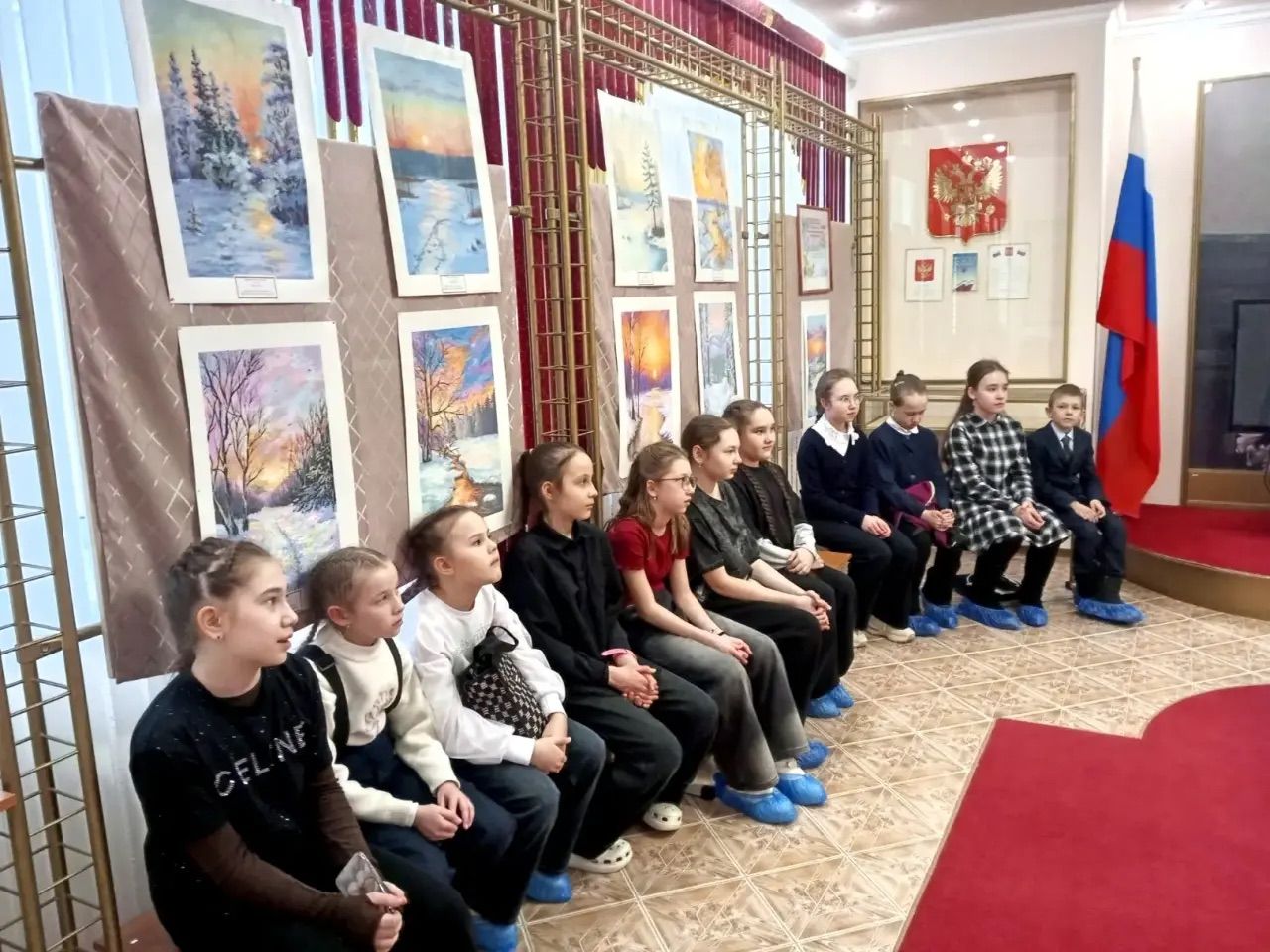 «Карлы палитра»: Актанышның Туган як музеенда балаларның иҗат күргәзмәсе ачылды
