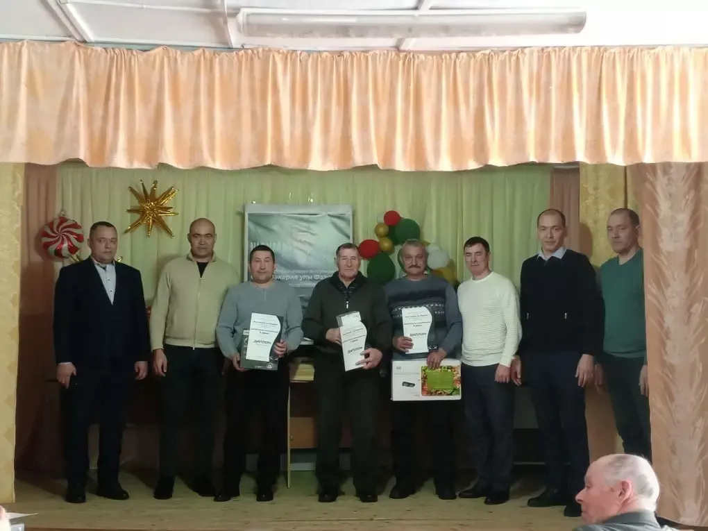 Бүген Олыимән авылында Татарстан Республикасының атказанган агрономы Фаис Фазуллин истәлегенә багышланган шахмат һәм шашка турниры узды