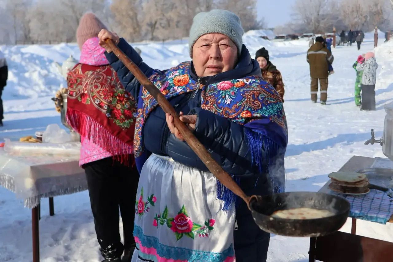 Хуш киләсең, көләч яз: Мари Суыксуында узган Уйярня бәйрәменнән безнең репортаж