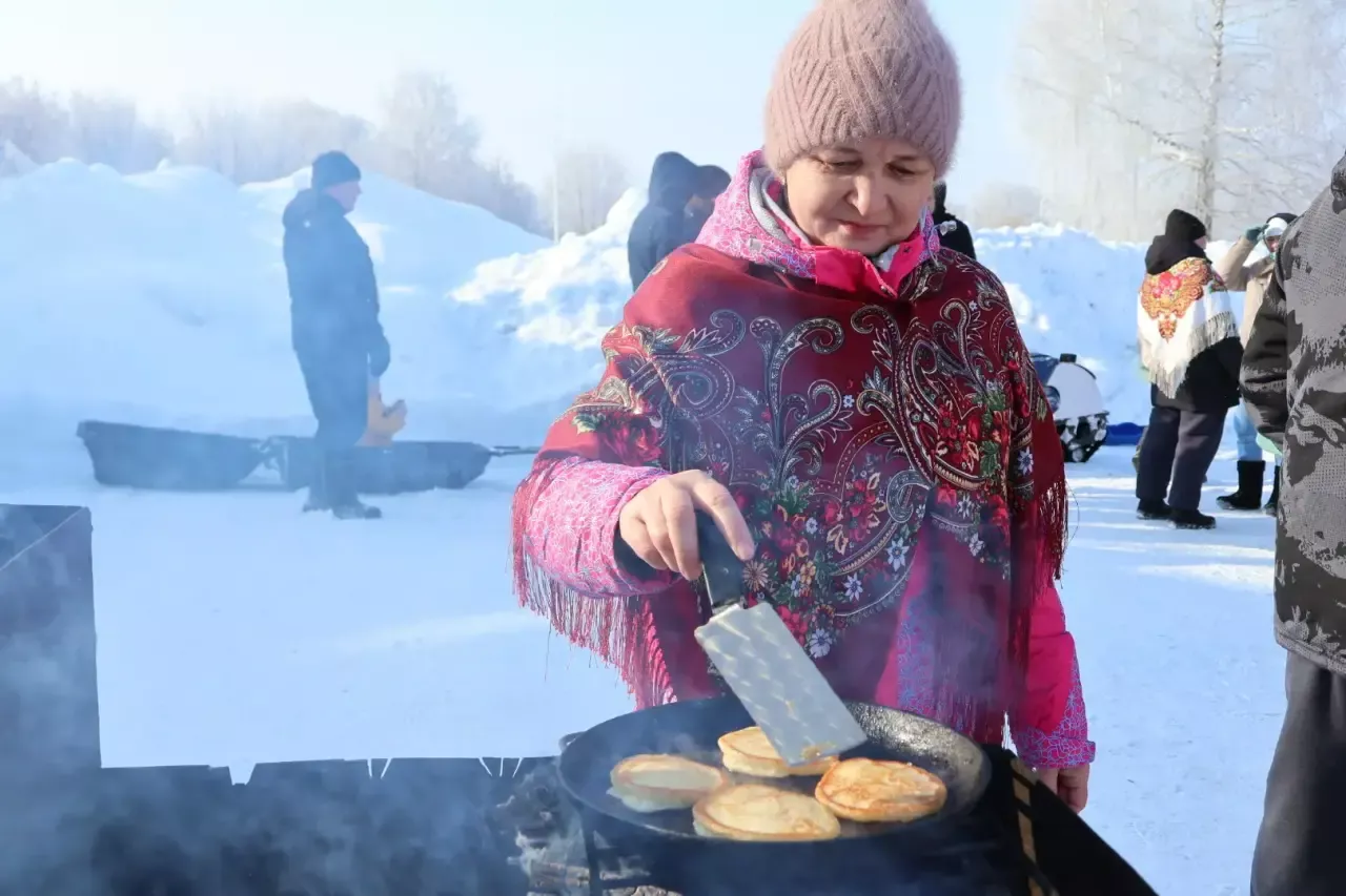 Хуш киләсең, көләч яз: Мари Суыксуында узган Уйярня бәйрәменнән безнең репортаж