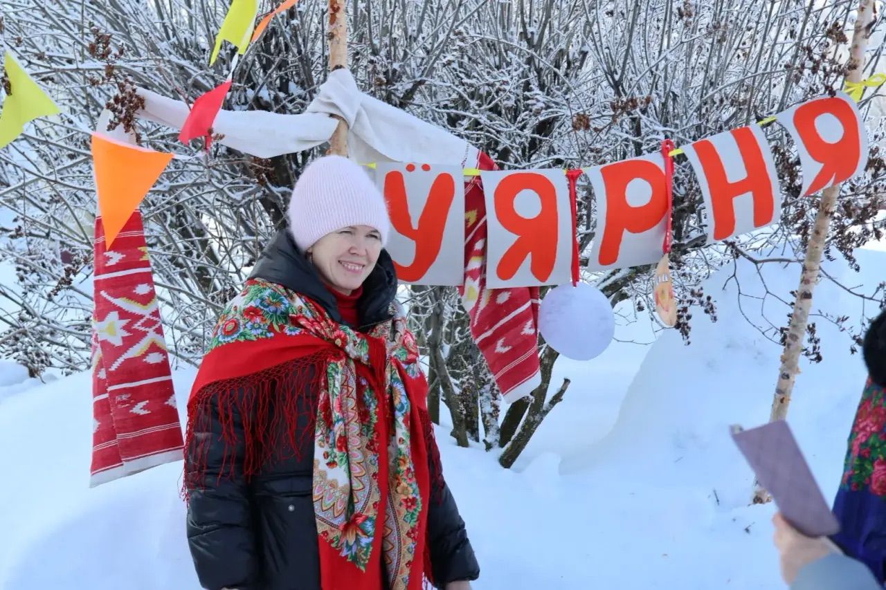 Хуш киләсең, көләч яз: Мари Суыксуында узган Уйярня бәйрәменнән безнең репортаж
