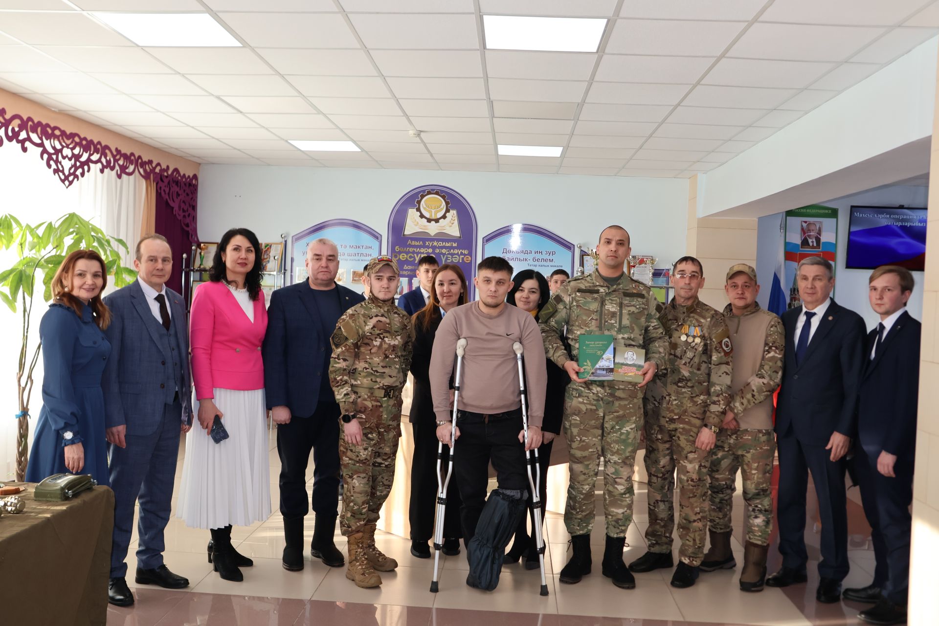 Россия Герое Рәсим Баксиковның Актаныштагы эш визитыннан фоторепортаж