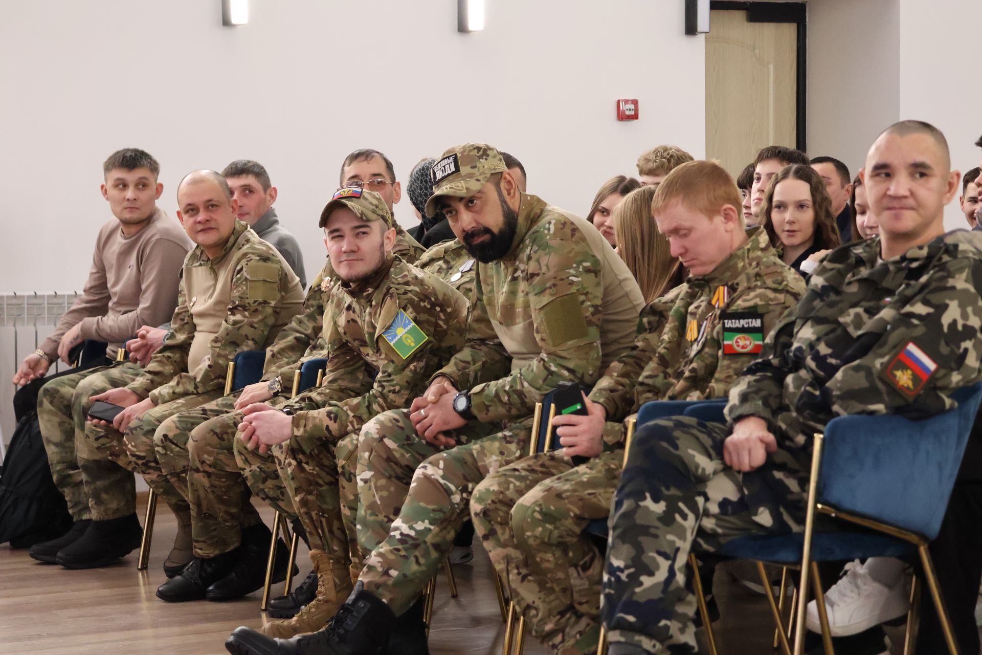 Россия Герое Рәсим Баксиковның Актаныштагы эш визитыннан фоторепортаж