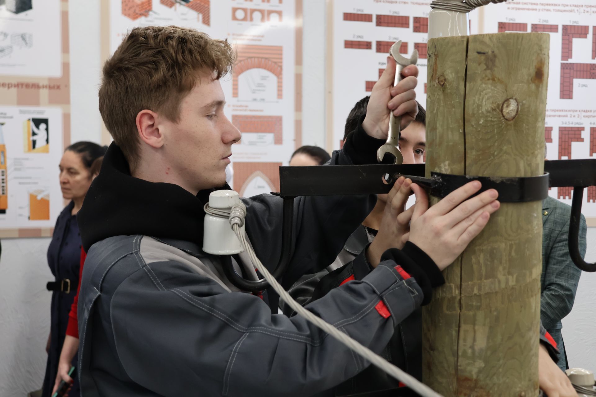 Актаныш технологик техникумында узган ведомствоара профилактика семинарыннан безнең фоторепортаж