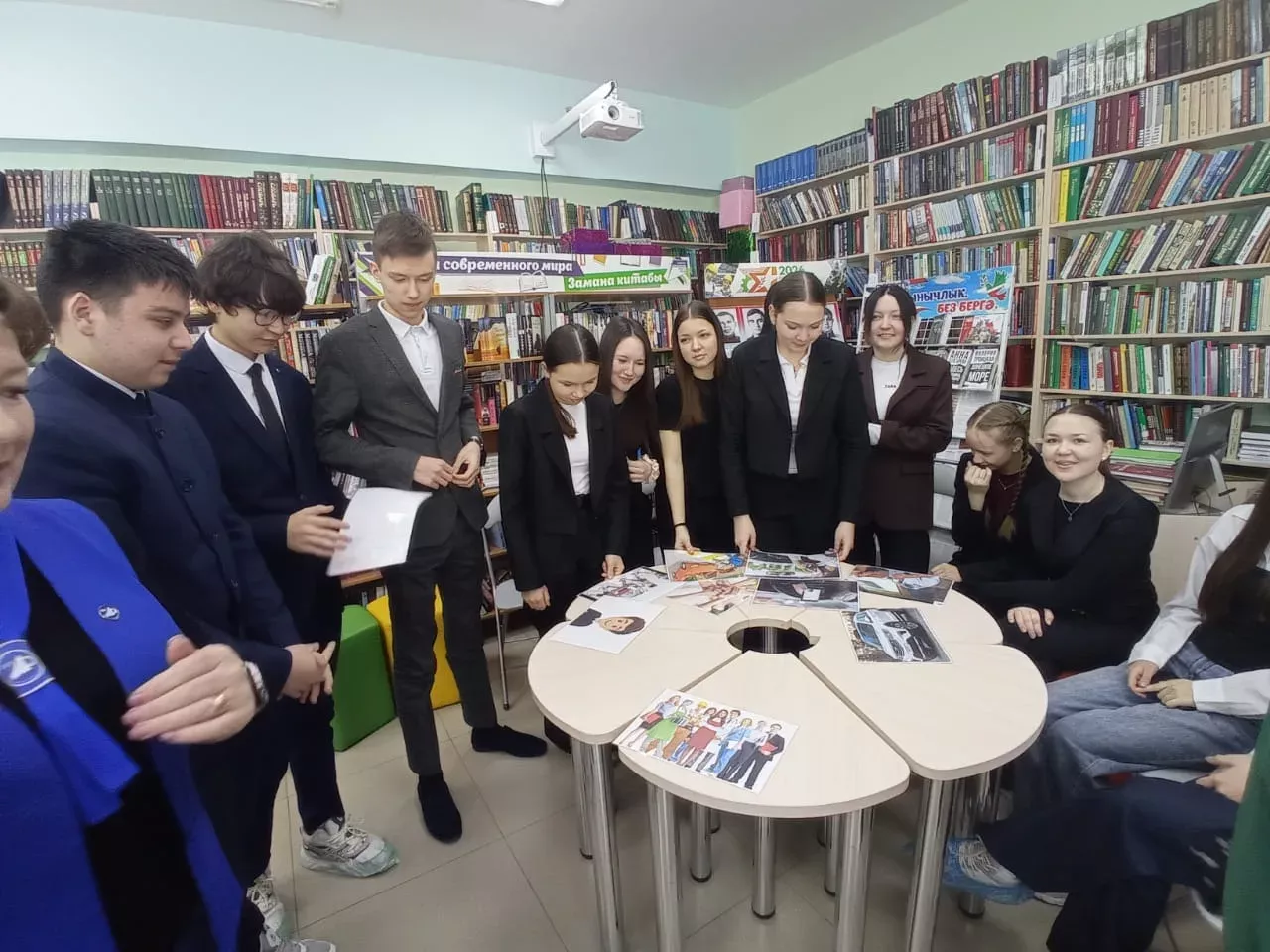 Актаныш үзәк китапханәсендә юл йөрү кагыйдәләрен өйрәнүгә багышланган очрашу узды
