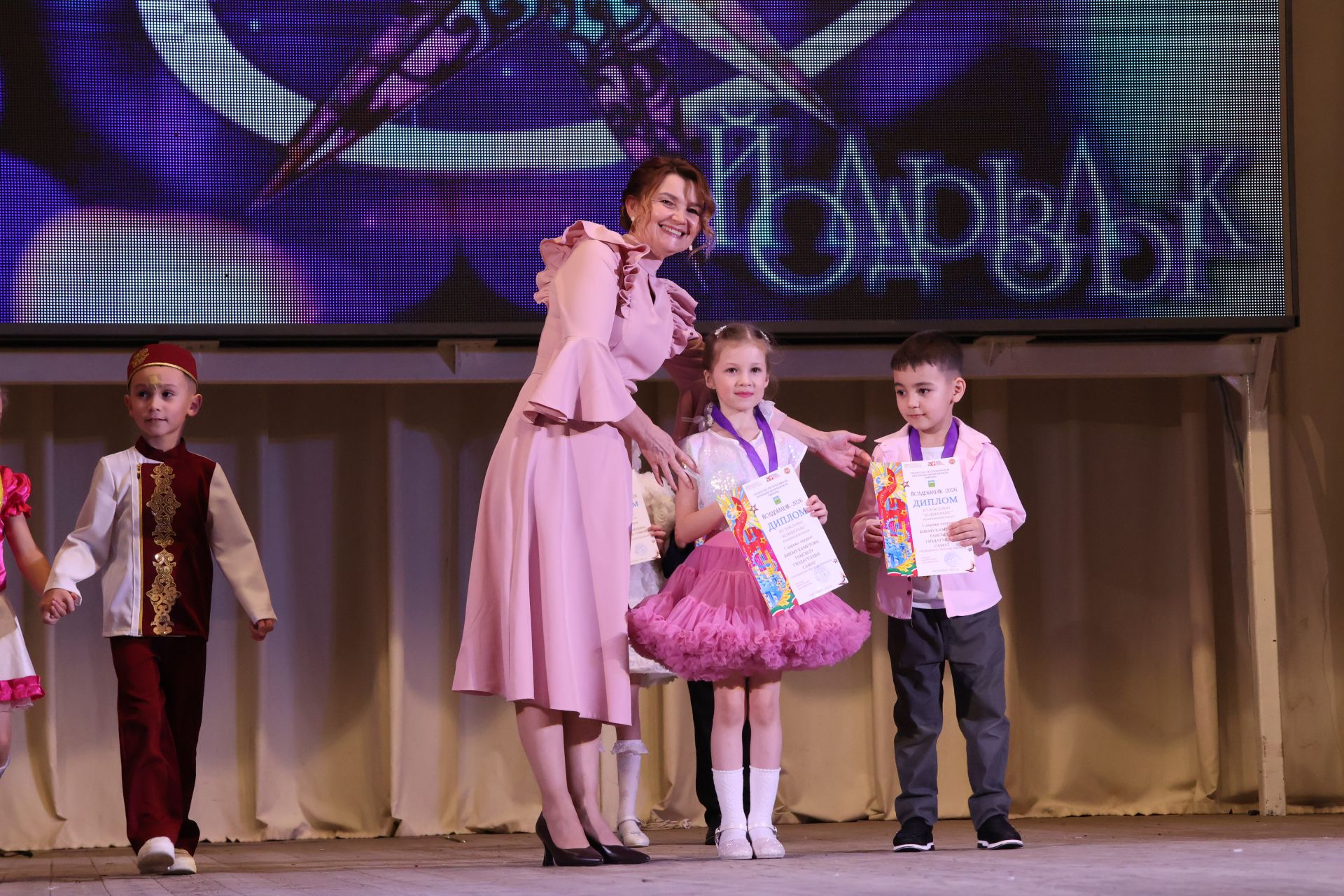 «Йолдызлык – 2026»: Актаныштагы муниципаль этапта «Әтәчкәй» балалар бакчасы җиңде
