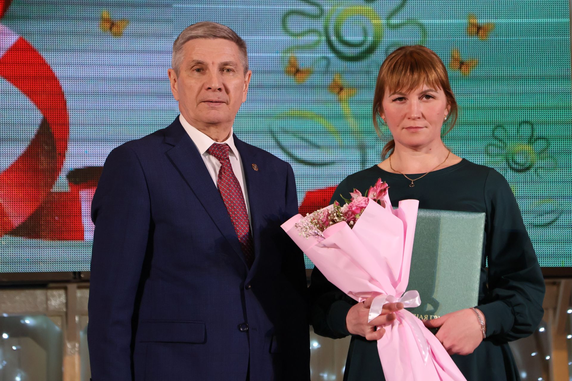 Бу ханымнар Актаныш районы башлыгының бүләкләренә лаек булды