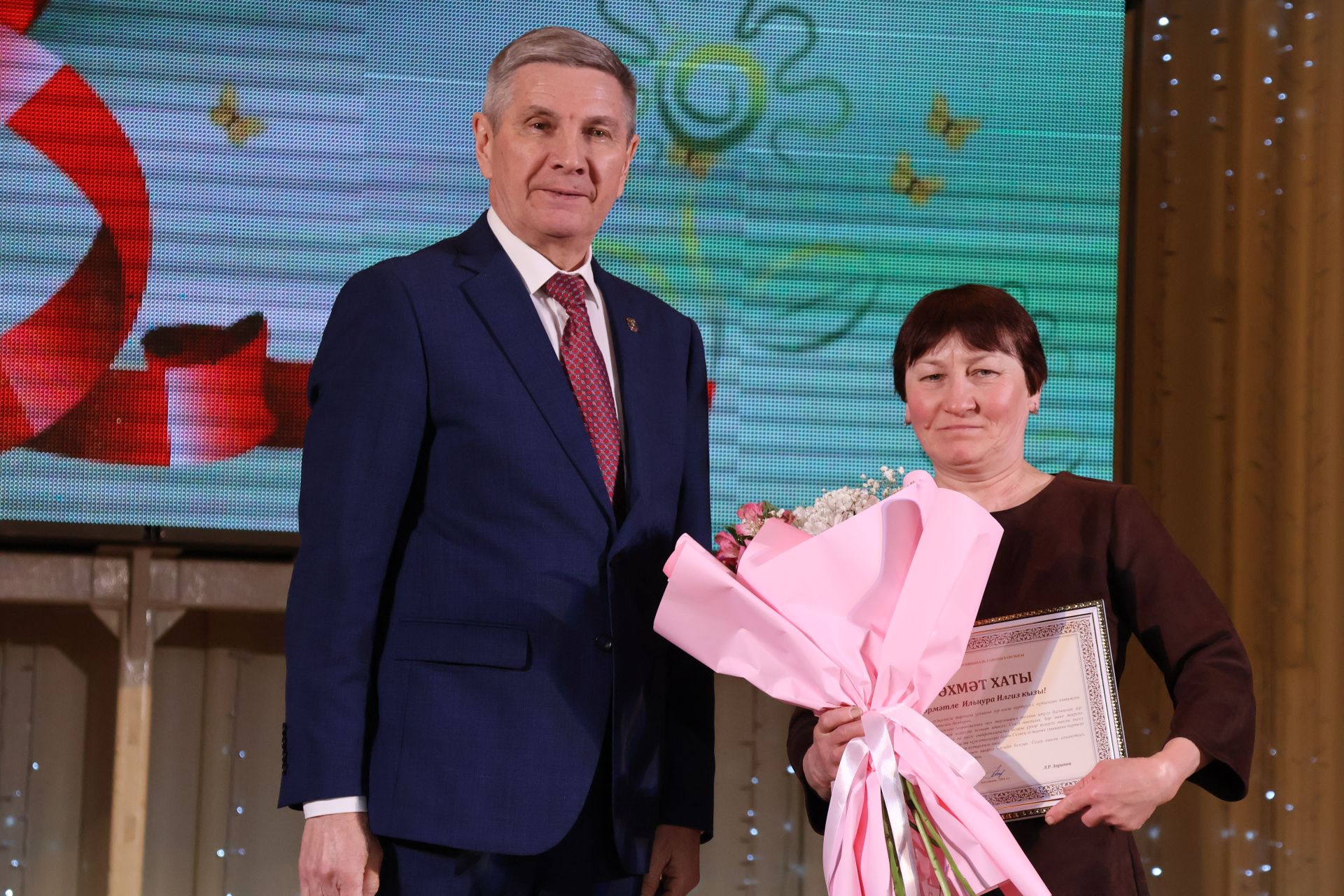 Бу ханымнар Актаныш районы башлыгының бүләкләренә лаек булды