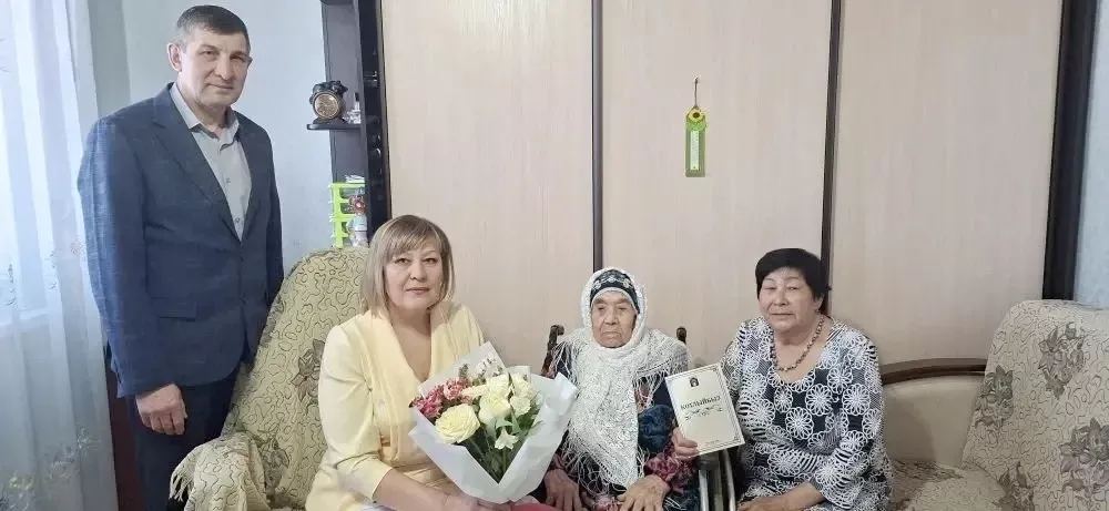 Актанышта гомер бәйрәме: райондашыбыз 103 яшен каршылады