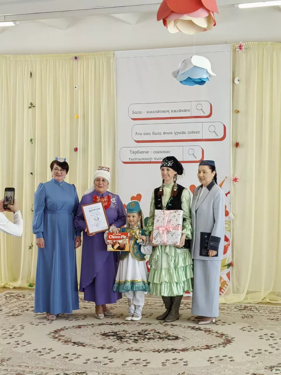 Бикмөхәммәтовлар гаиләсе – «Гаилә хәзинәләре» фестиваленең Гран-при иясе!