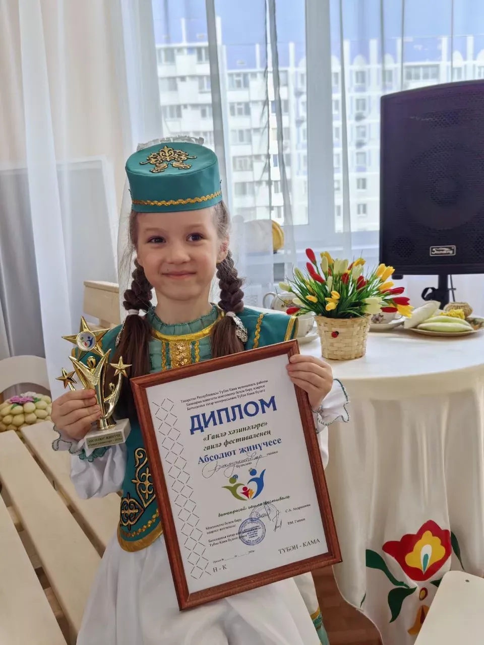 Бикмөхәммәтовлар гаиләсе – «Гаилә хәзинәләре» фестиваленең Гран-при иясе!