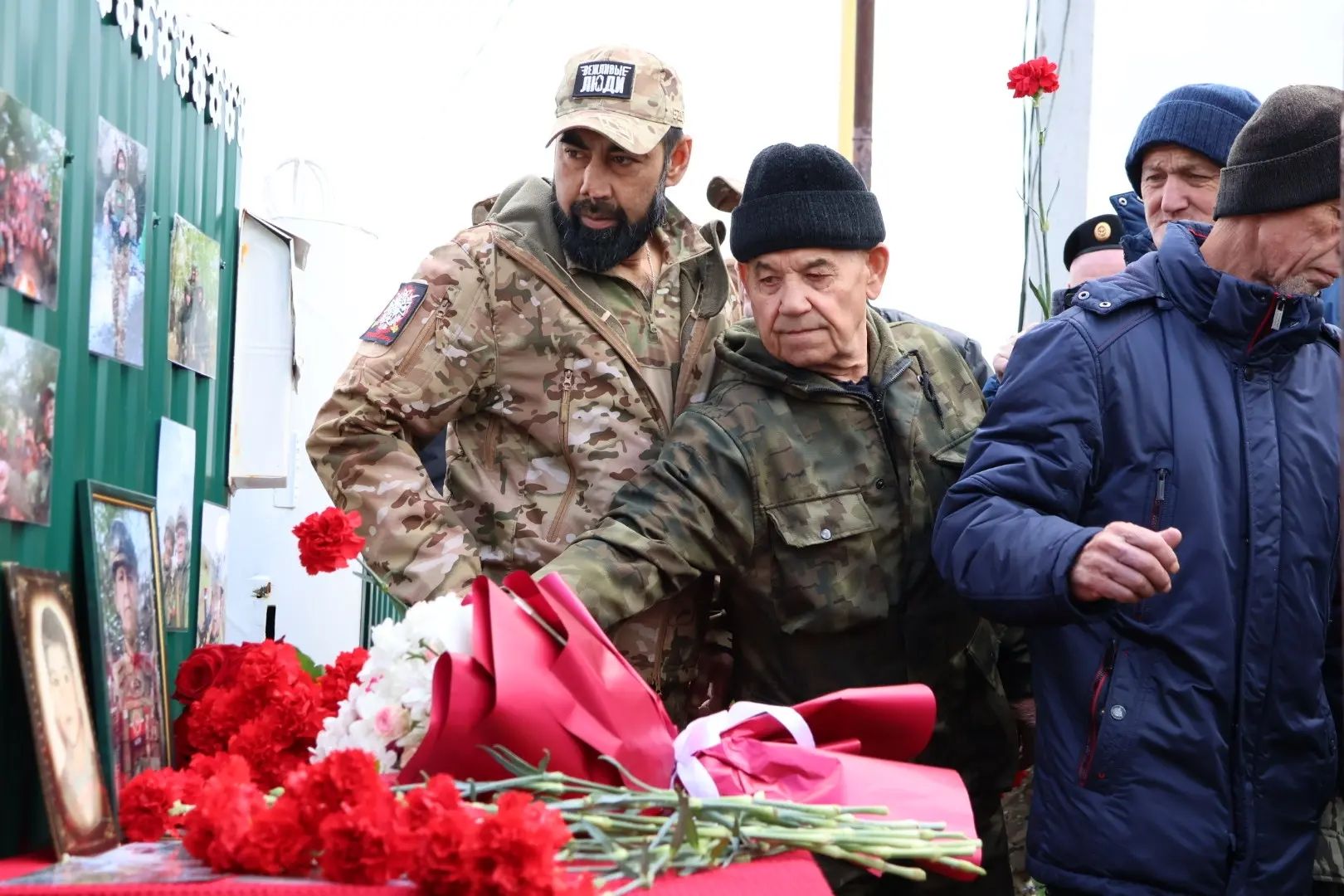 Якташыбыз Шәнгәрәев Ленар Мәрван улы истәлегенә мемориаль такта ачылды