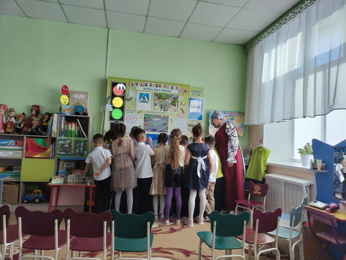 «Алтынчәч» балалар бакчасында ачык дәрес узды