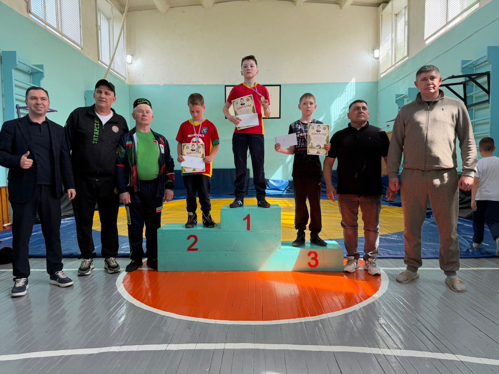Көрәшчеләр Габдулла Тукайның 140 еллыгына багышлап көч сынашты