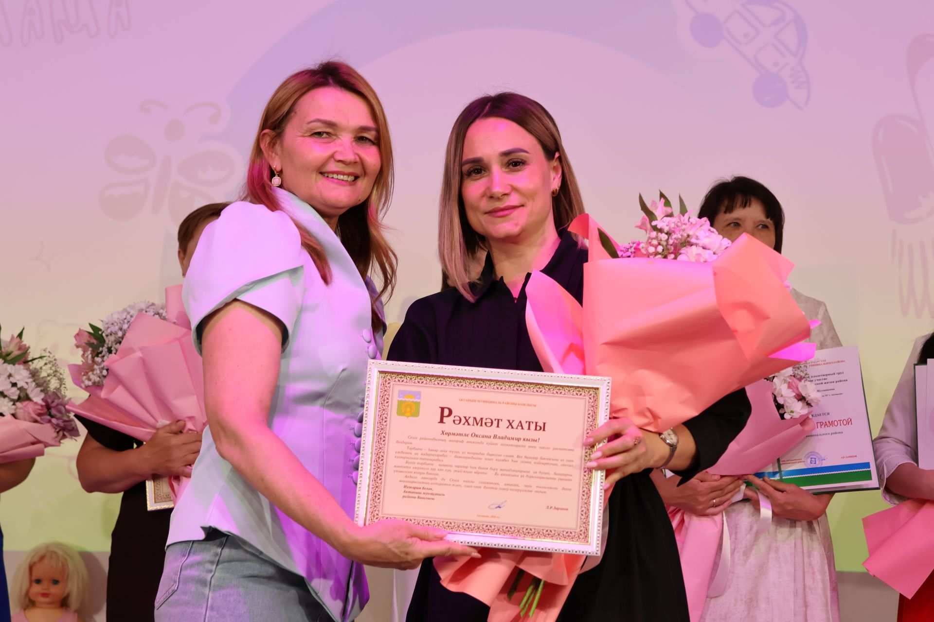 Тәрбиячеләр- фантазиягә бай, балалар күңеленә юл таба белүче кешеләр!