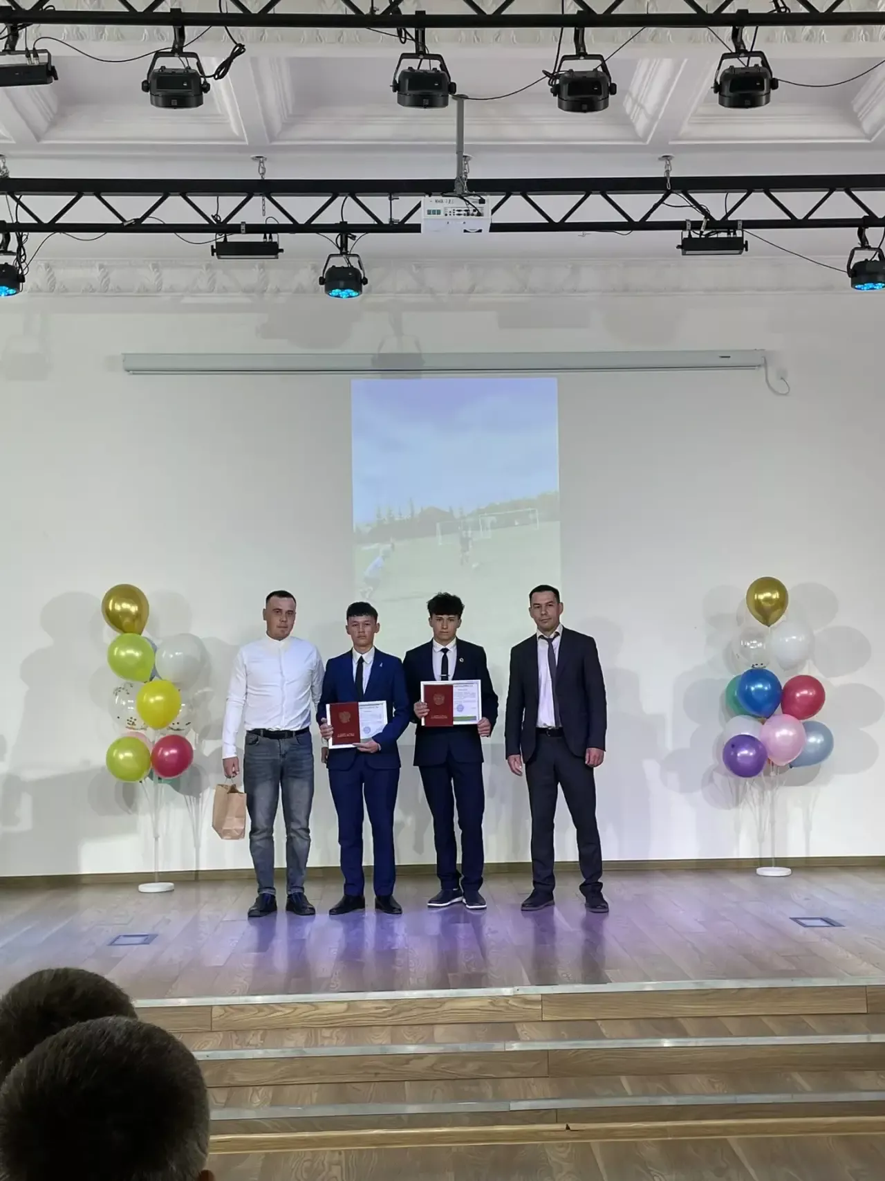 «Батыр» балалар һәм яшүсмерләр спорт мәктәбе чыгарылыш кичәсе уздырды