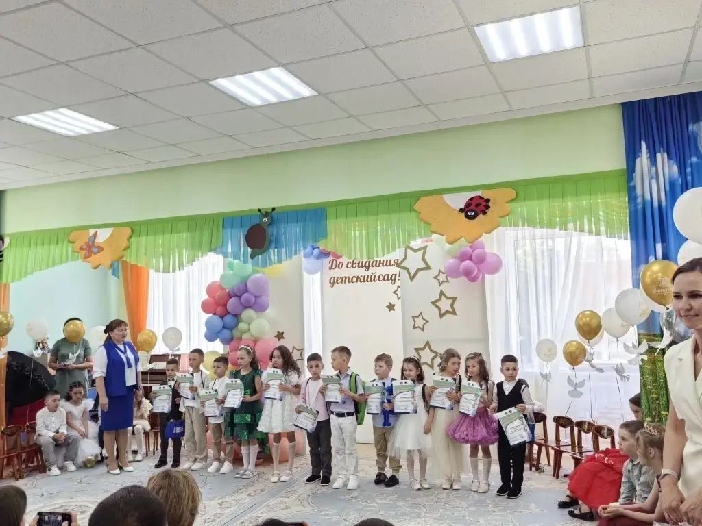 «Алтынчәч» балалар бакчасы нәни блогерлары бакча белән хушлашты