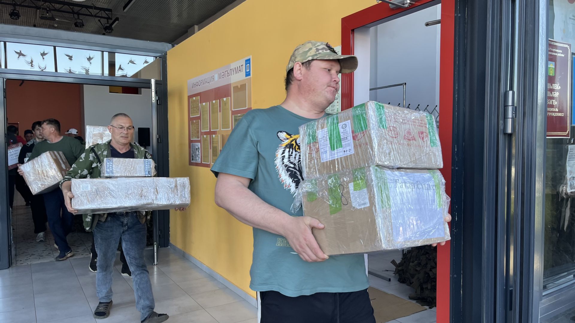Актаныш 30 нчы гуманитар йөген Донецк юнәлешенә озатты