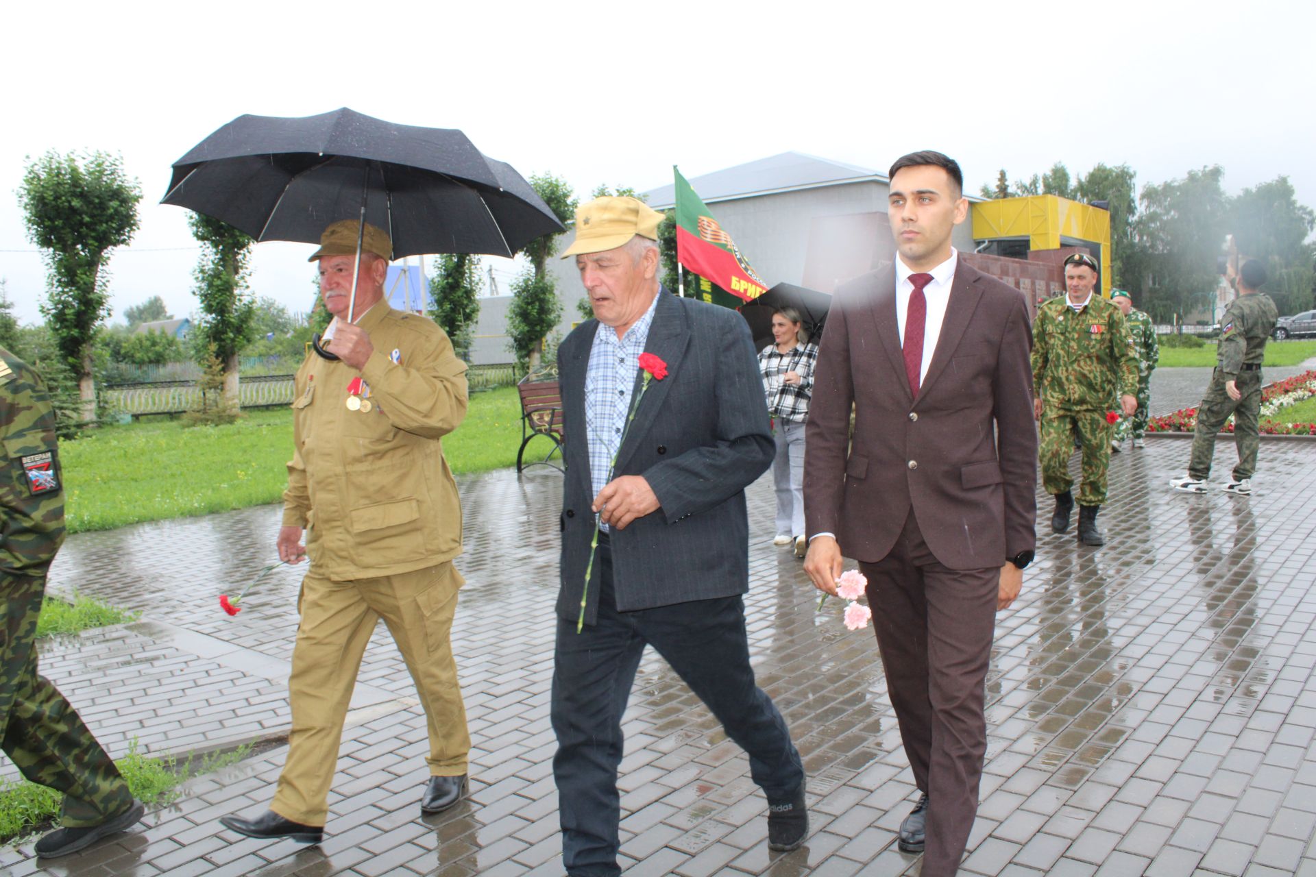 Хәтер исән чакта каһарманнар да исән: Актанышта Хәрби хәрәкәтләр ветераннары көне узды