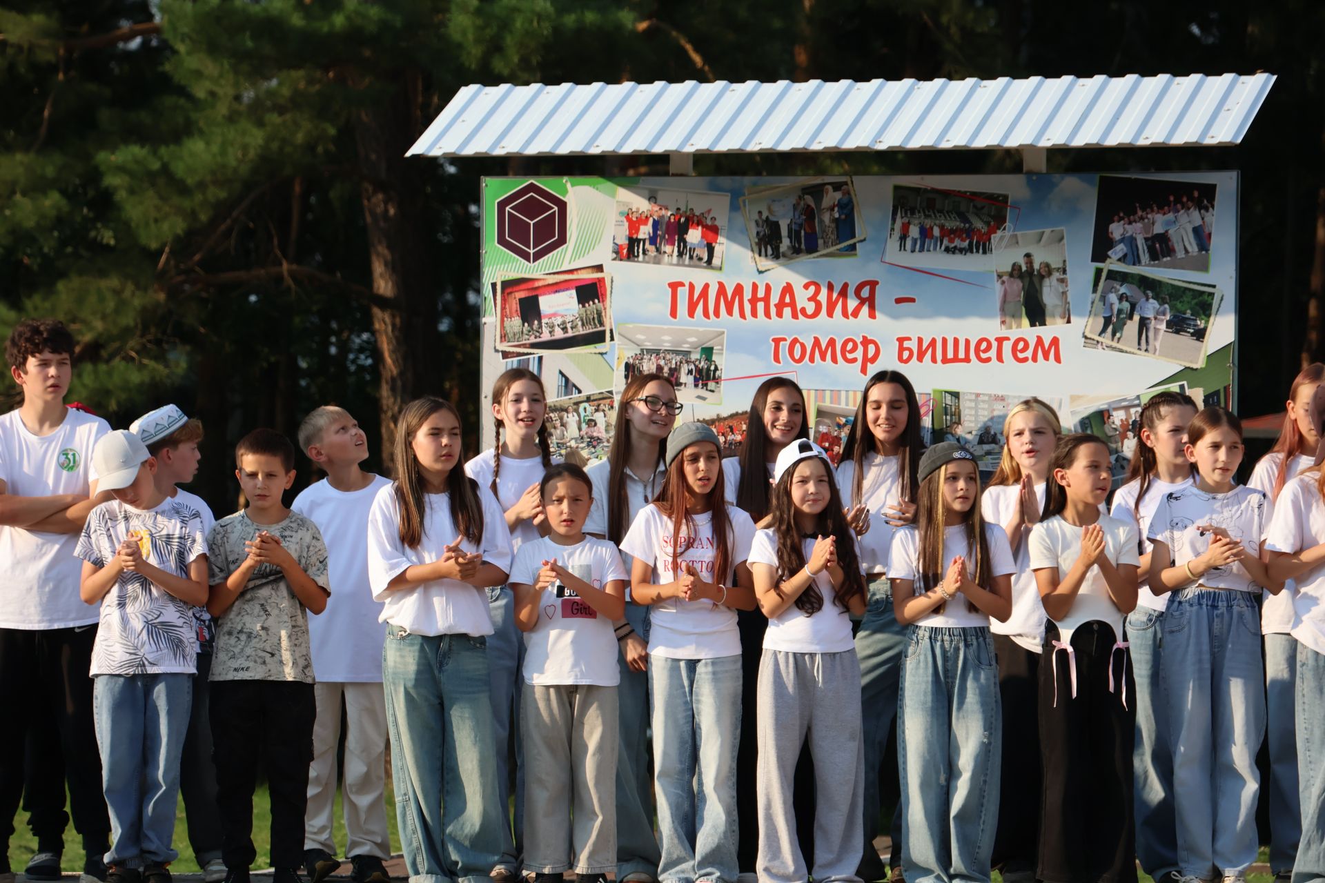Фоторепортаж: «Бүләк» лагеренда өченче смена ачылышыннан иң матур мизгелләр