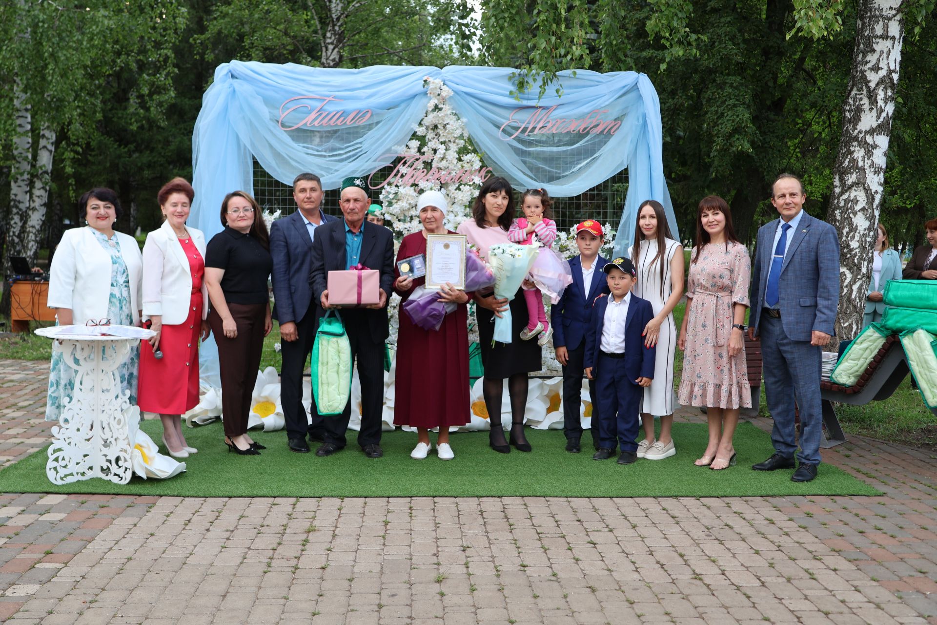 Актаныш районының ике гаиләсе «Мәхәббәт һәм тугрылык» медаленә лаек булды