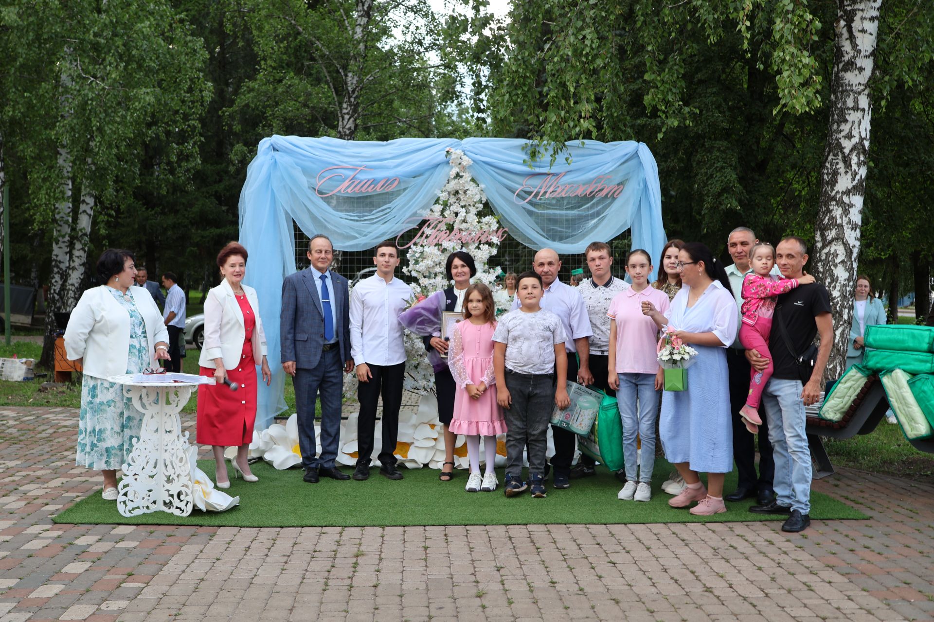 Актаныш районының ике гаиләсе «Мәхәббәт һәм тугрылык» медаленә лаек булды