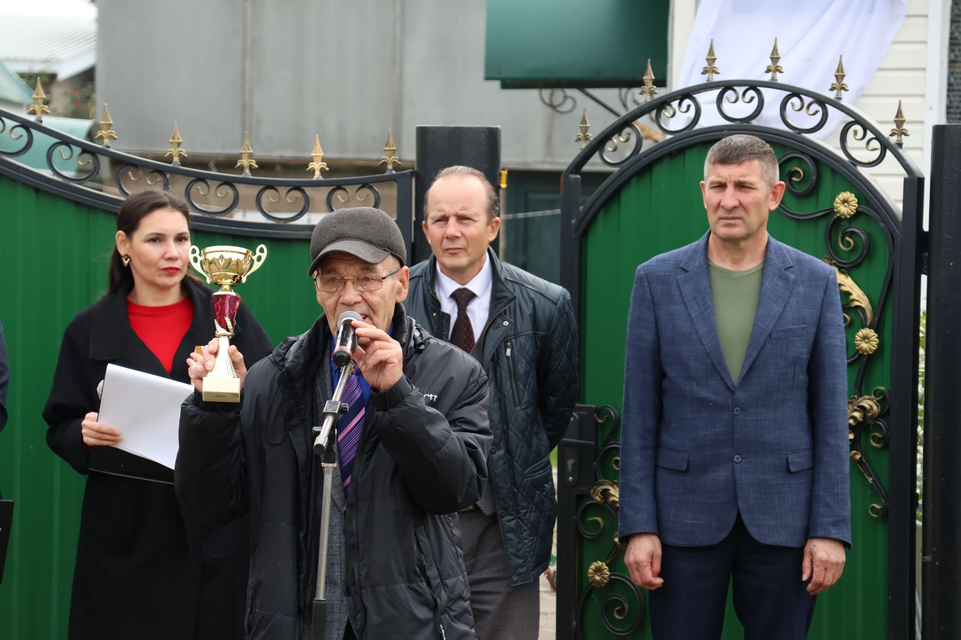 Актанышта махсус хәрби операция батыры Нияз Фәррахов истәлегенә Хәтер тактасы куелды