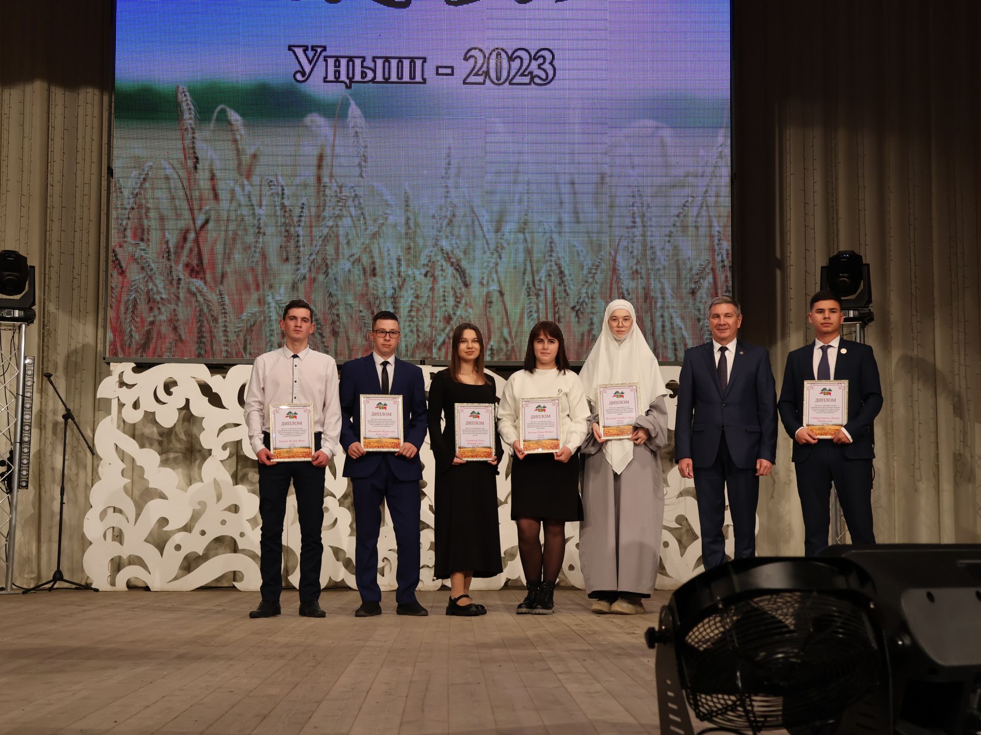 Уңыш-2023: Районыбызда кыр батырларын данладылар