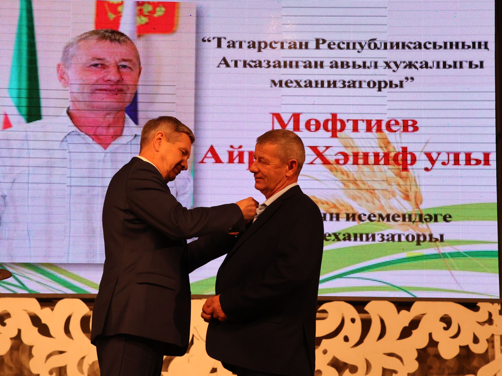 Уңыш-2023: Районыбызда кыр батырларын данладылар