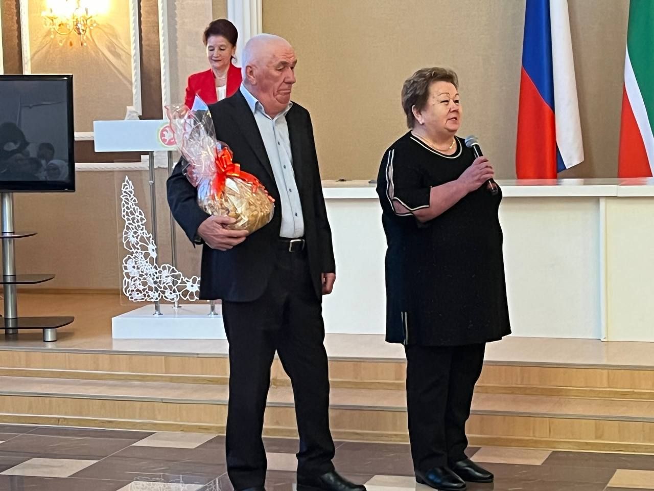 Алтын туйларыгыз котлы булсын!