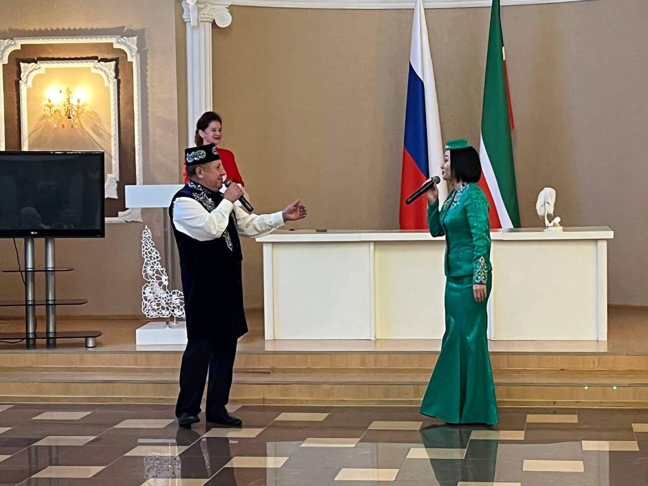 Алтын туйларыгыз котлы булсын!