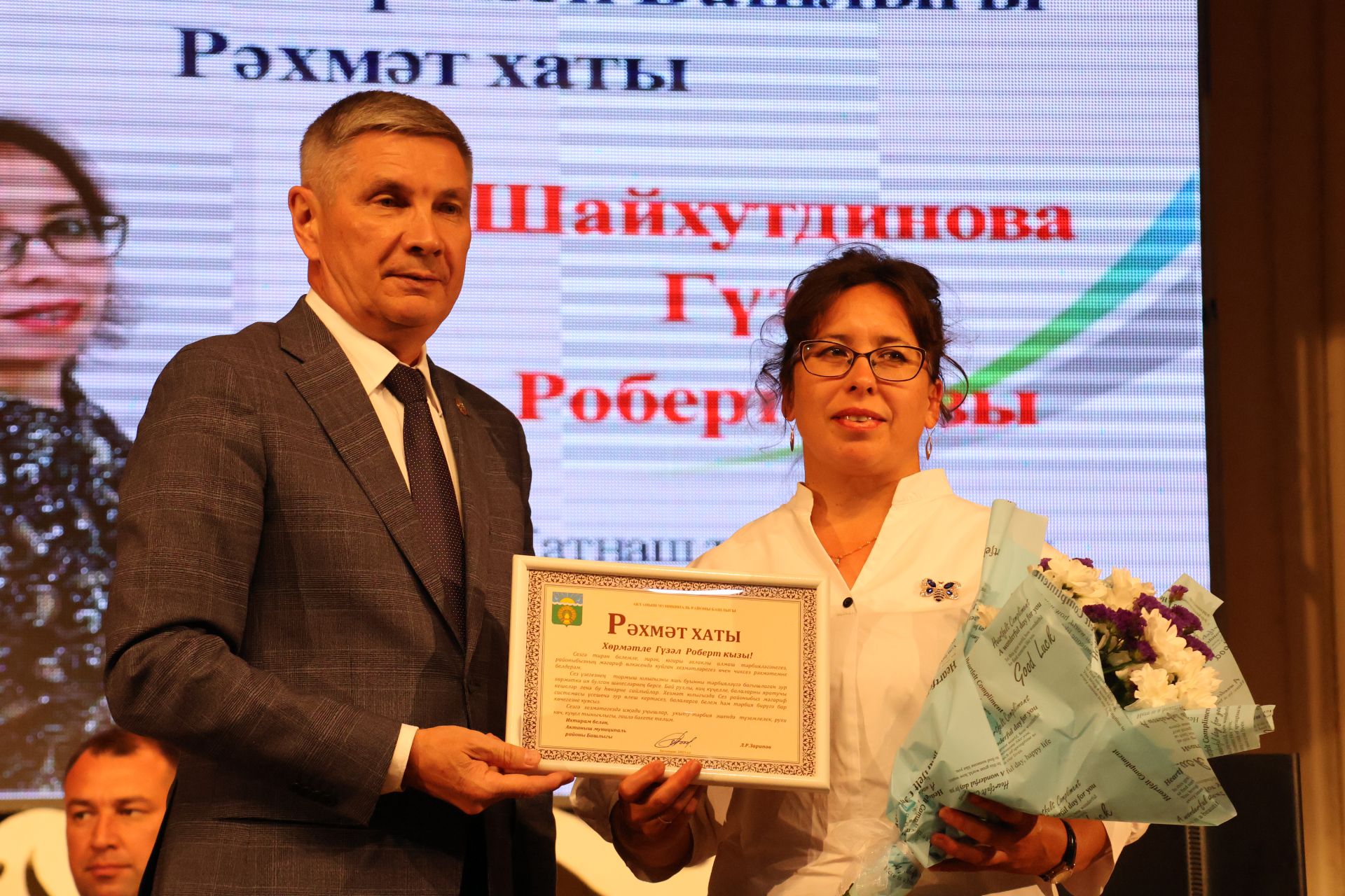 Зур фоторепортаж: Яңа уку елына — яңа таләпләр