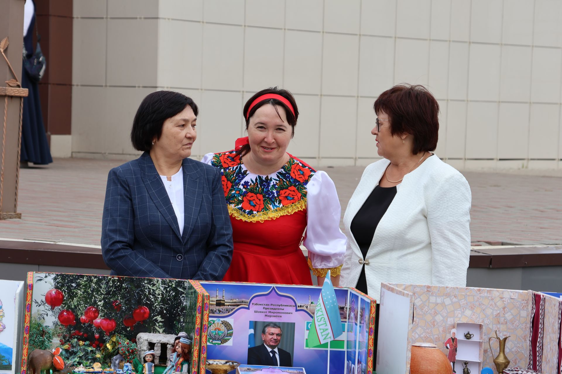 Зур фоторепортаж: Яңа уку елына — яңа таләпләр