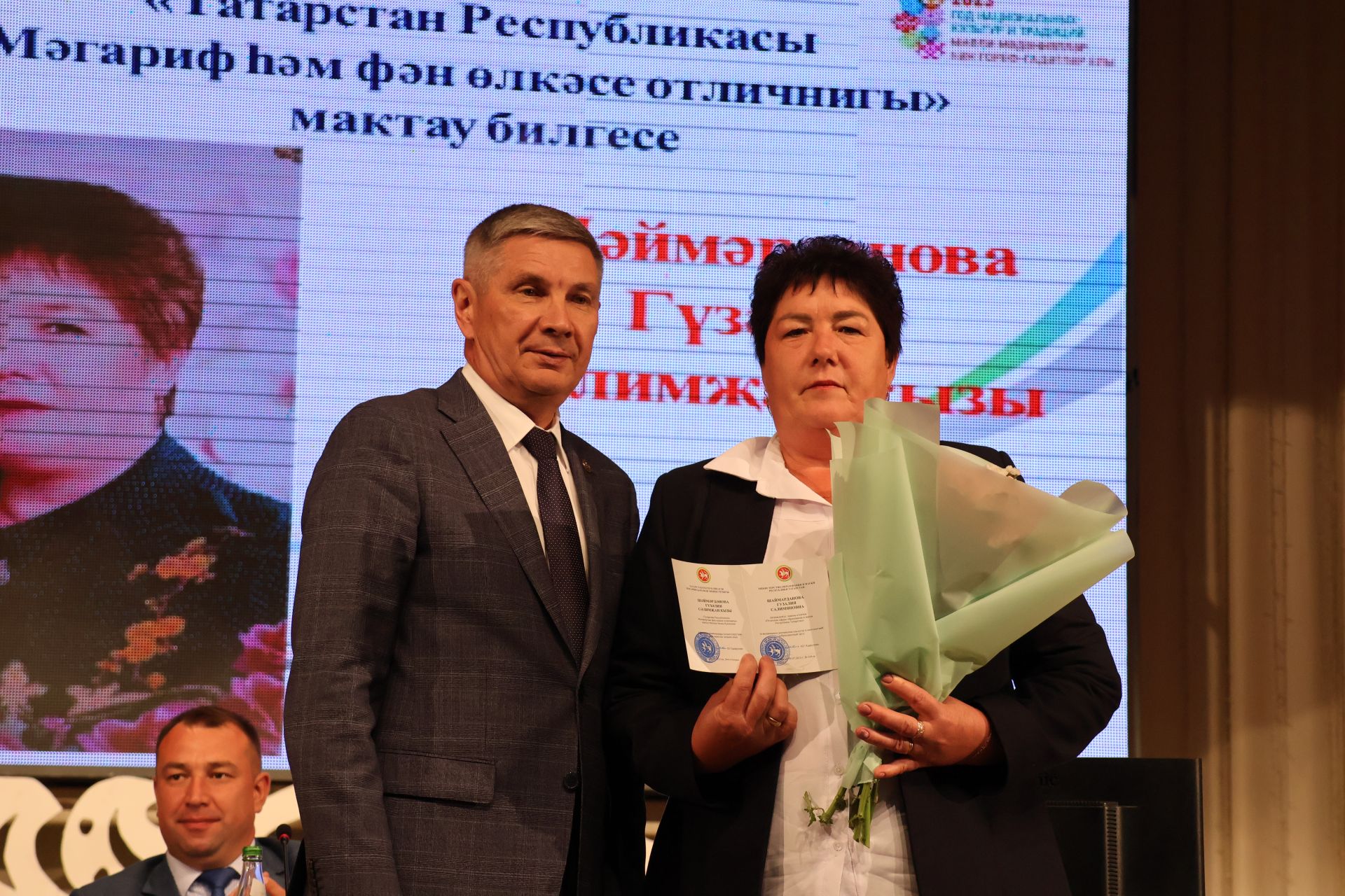 Зур фоторепортаж: Яңа уку елына — яңа таләпләр