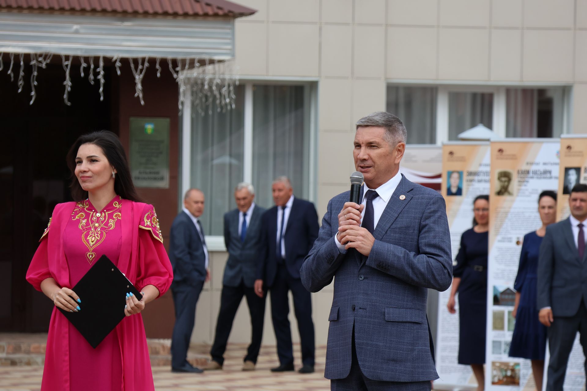 Зур фоторепортаж: Яңа уку елына — яңа таләпләр