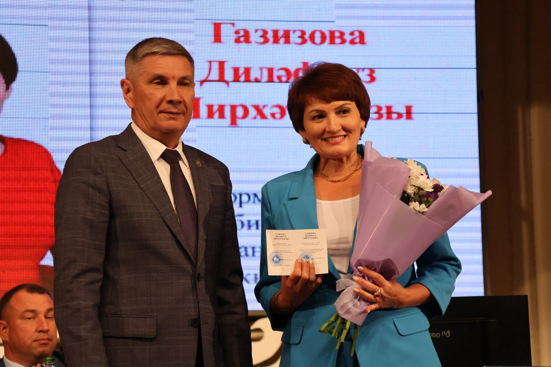 Зур фоторепортаж: Яңа уку елына — яңа таләпләр