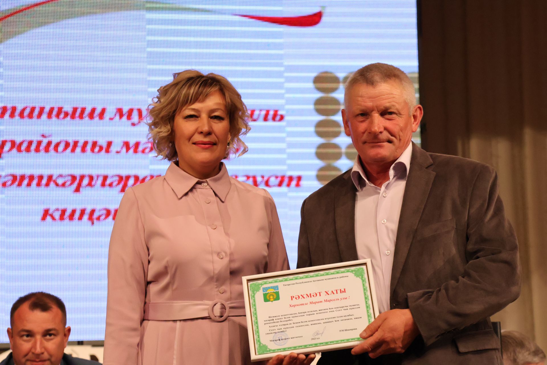 Зур фоторепортаж: Яңа уку елына — яңа таләпләр