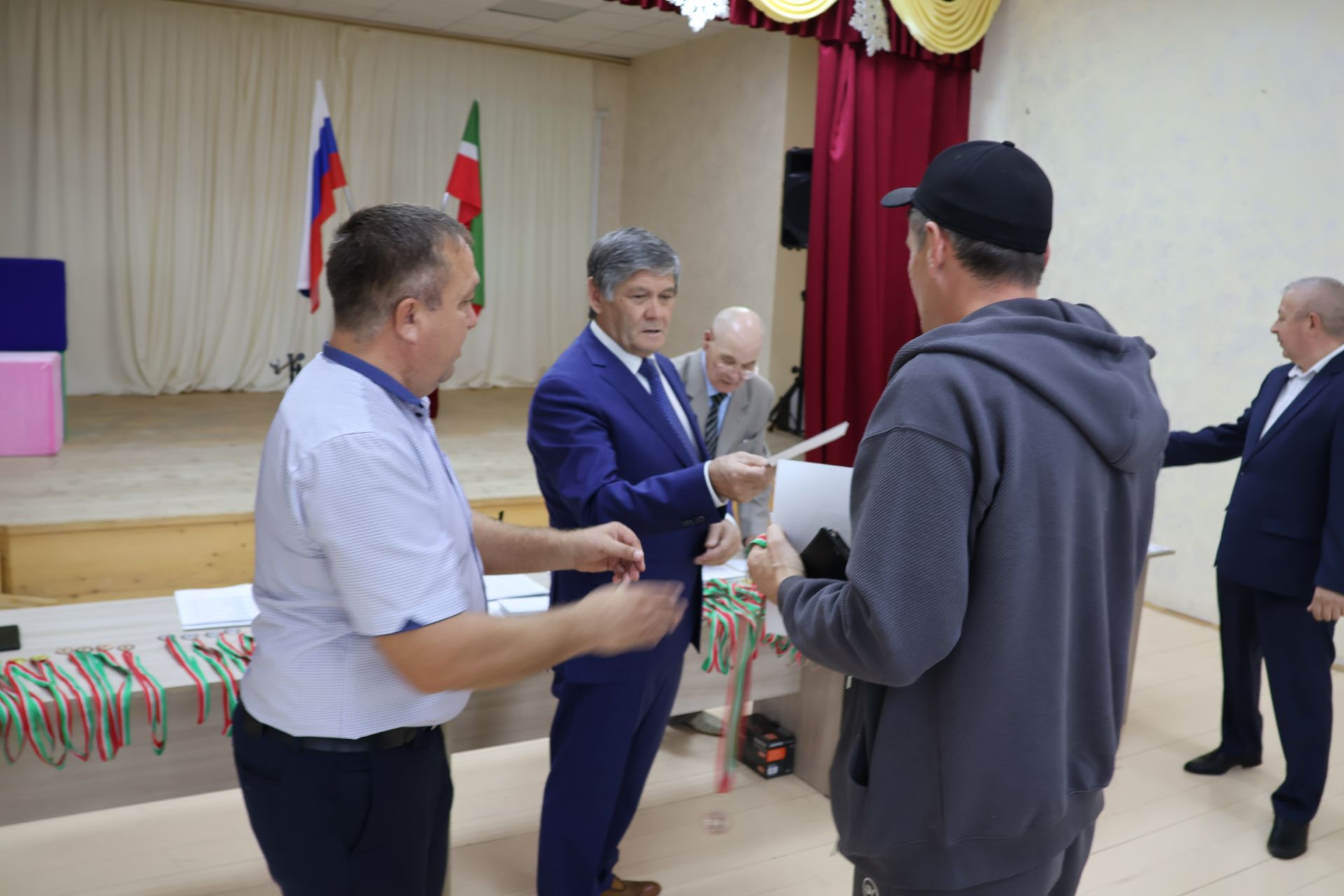 Шахмат буенча ярышларда да җиңдермибез!