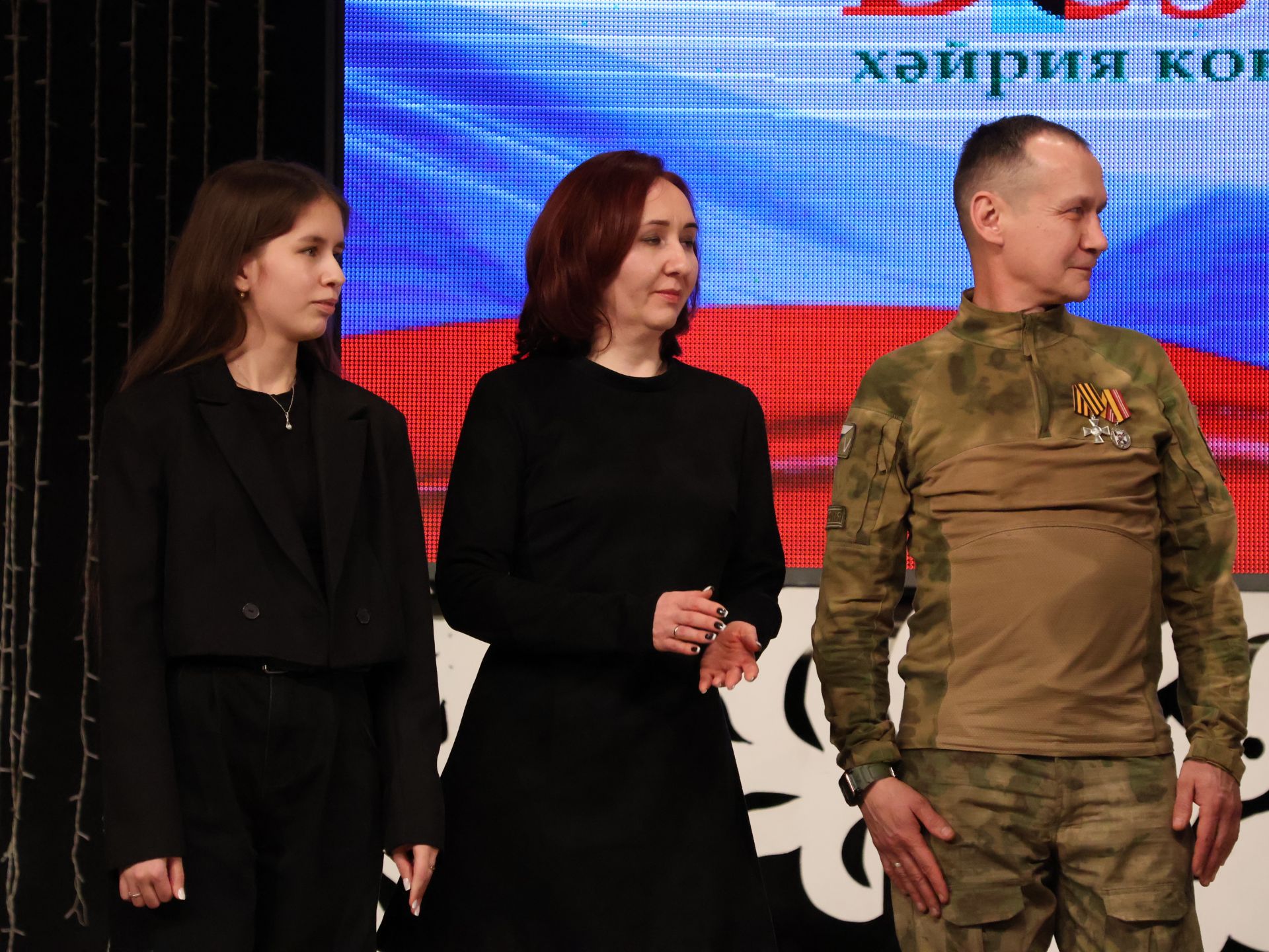 "Без бергә!" хәйрия концертыннан безнең фоторепортаж