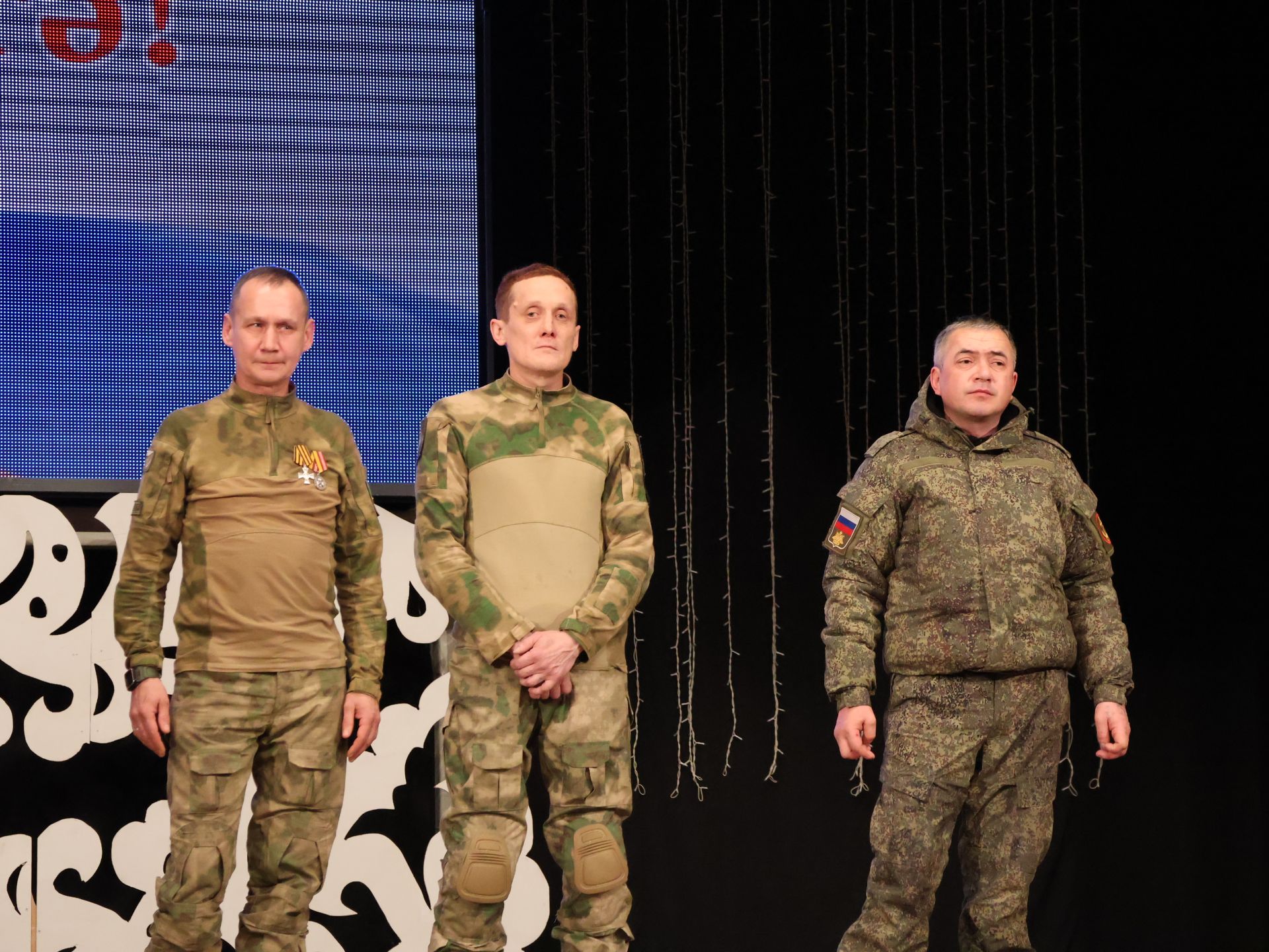 "Без бергә!" хәйрия концертыннан безнең фоторепортаж