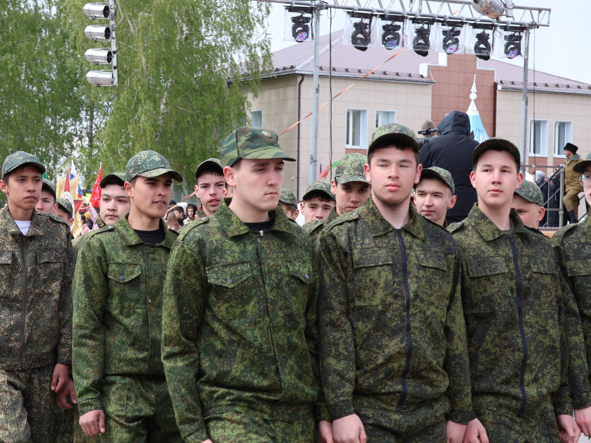 Бөек Җиңүгә 79 ел: Актанышта "Хәтер кайтавазы" бәйрәм тантанасыннан фоторепортаж