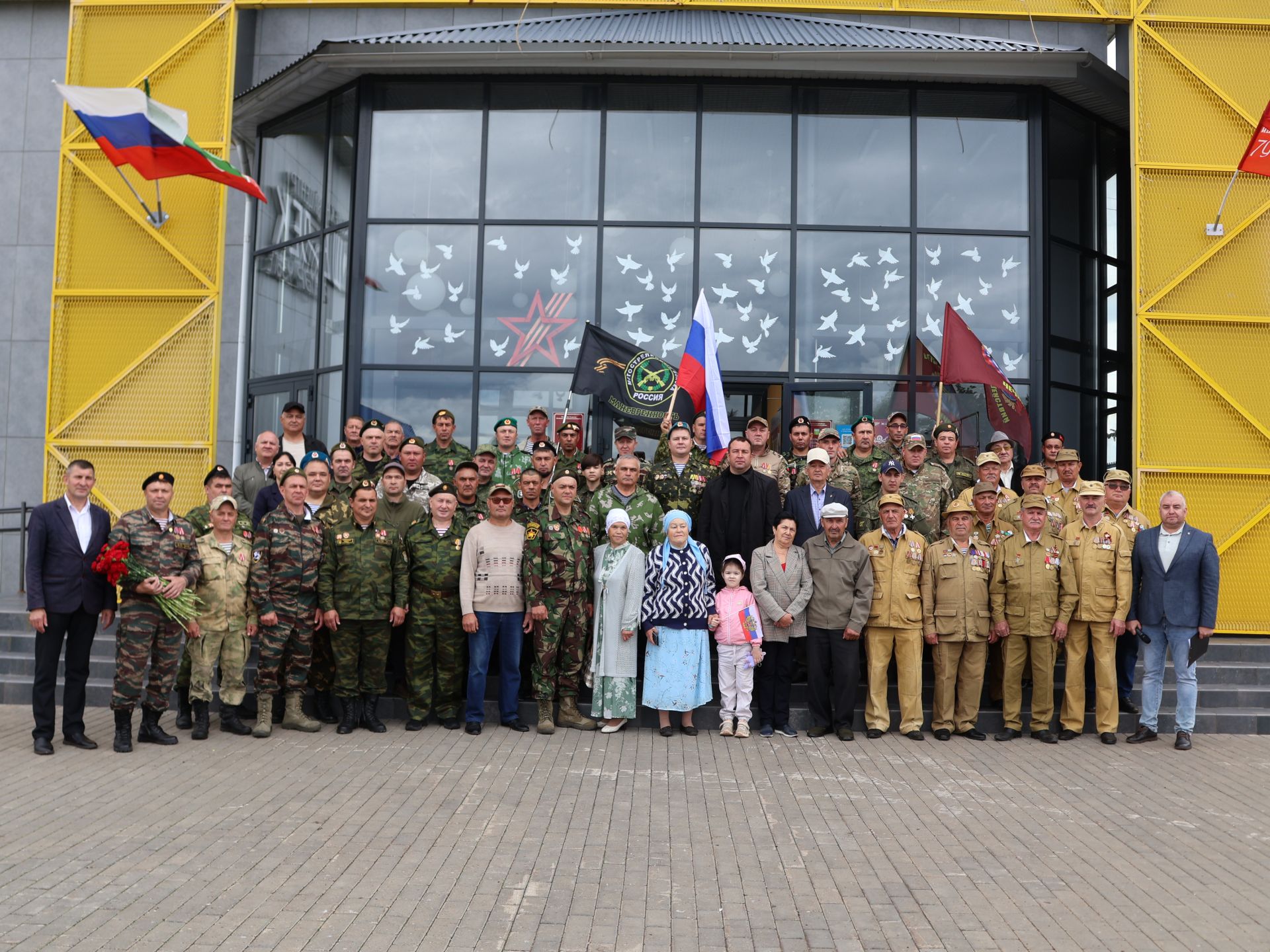 Сезнең язмыш — илебез тарихы: Сугышчан хәрәкәтләр ветераннары көненнән безнең фоторепортаж