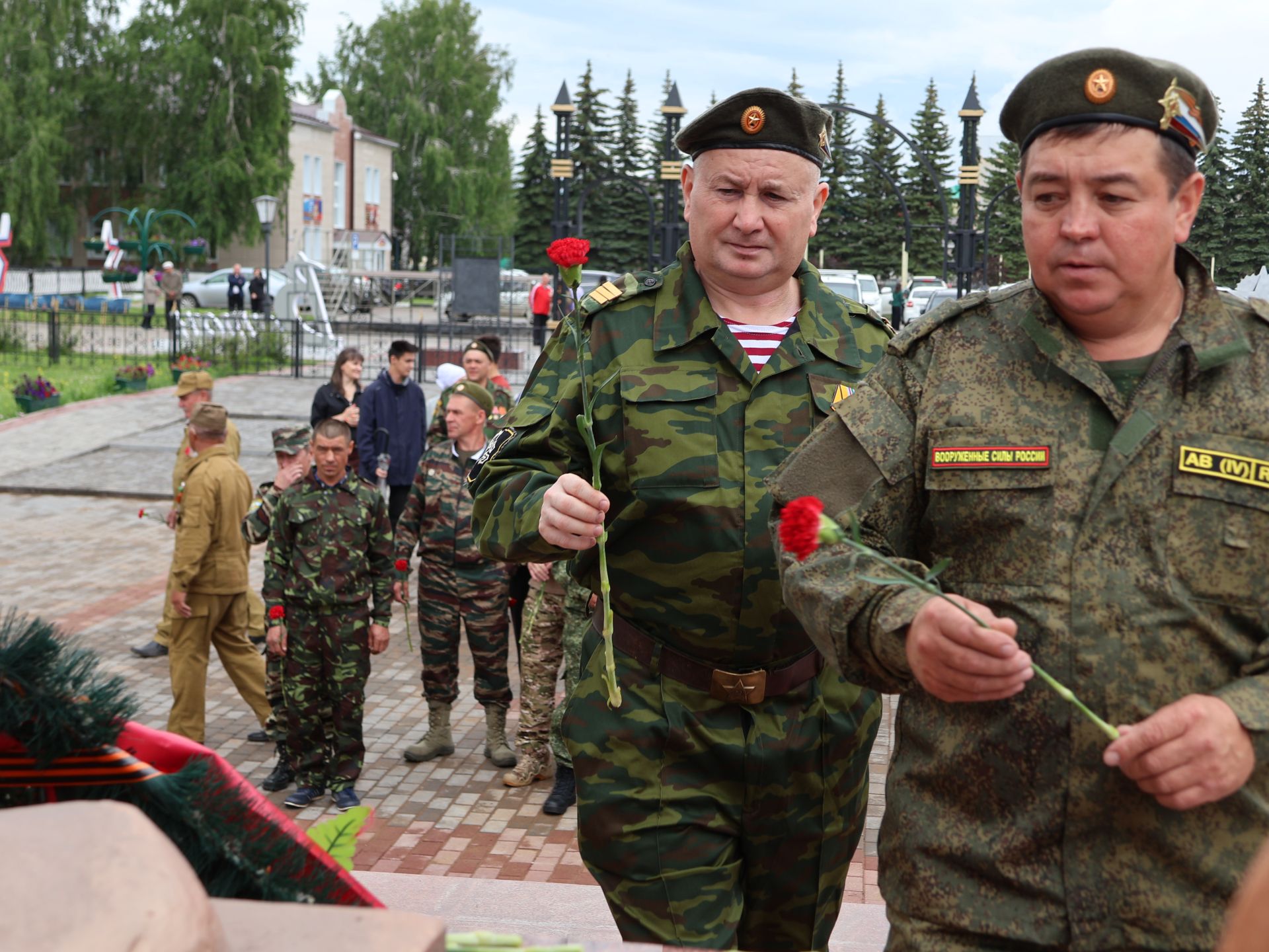 Сезнең язмыш — илебез тарихы: Сугышчан хәрәкәтләр ветераннары көненнән безнең фоторепортаж